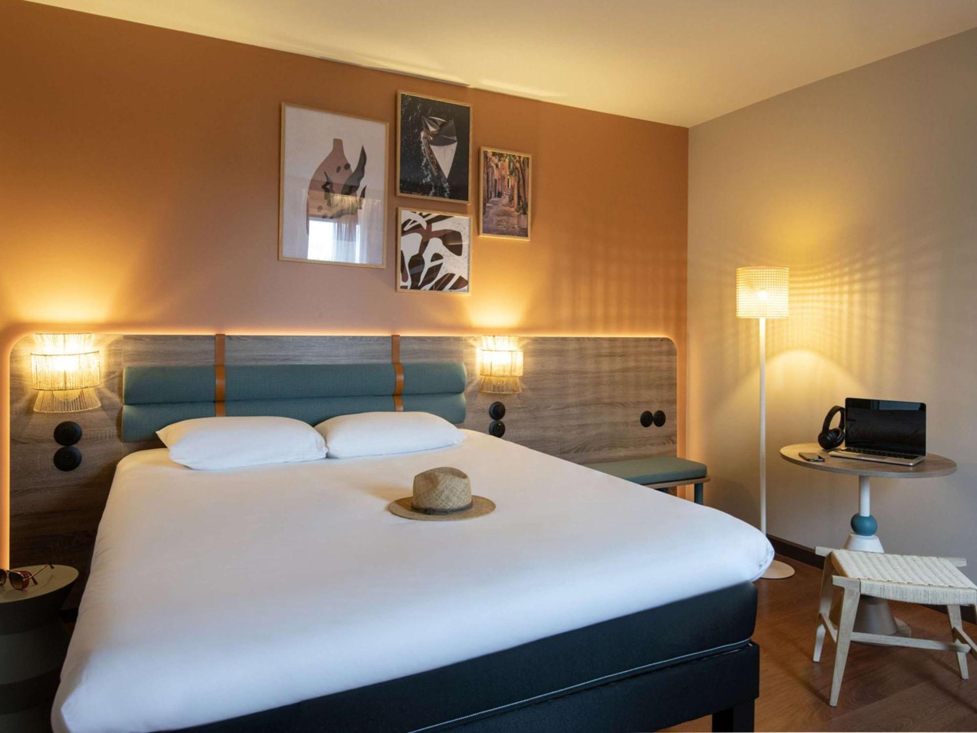 Ibis Golfe De Saint-Tropez Hotel โคโกแล็ง ภายนอก รูปภาพ