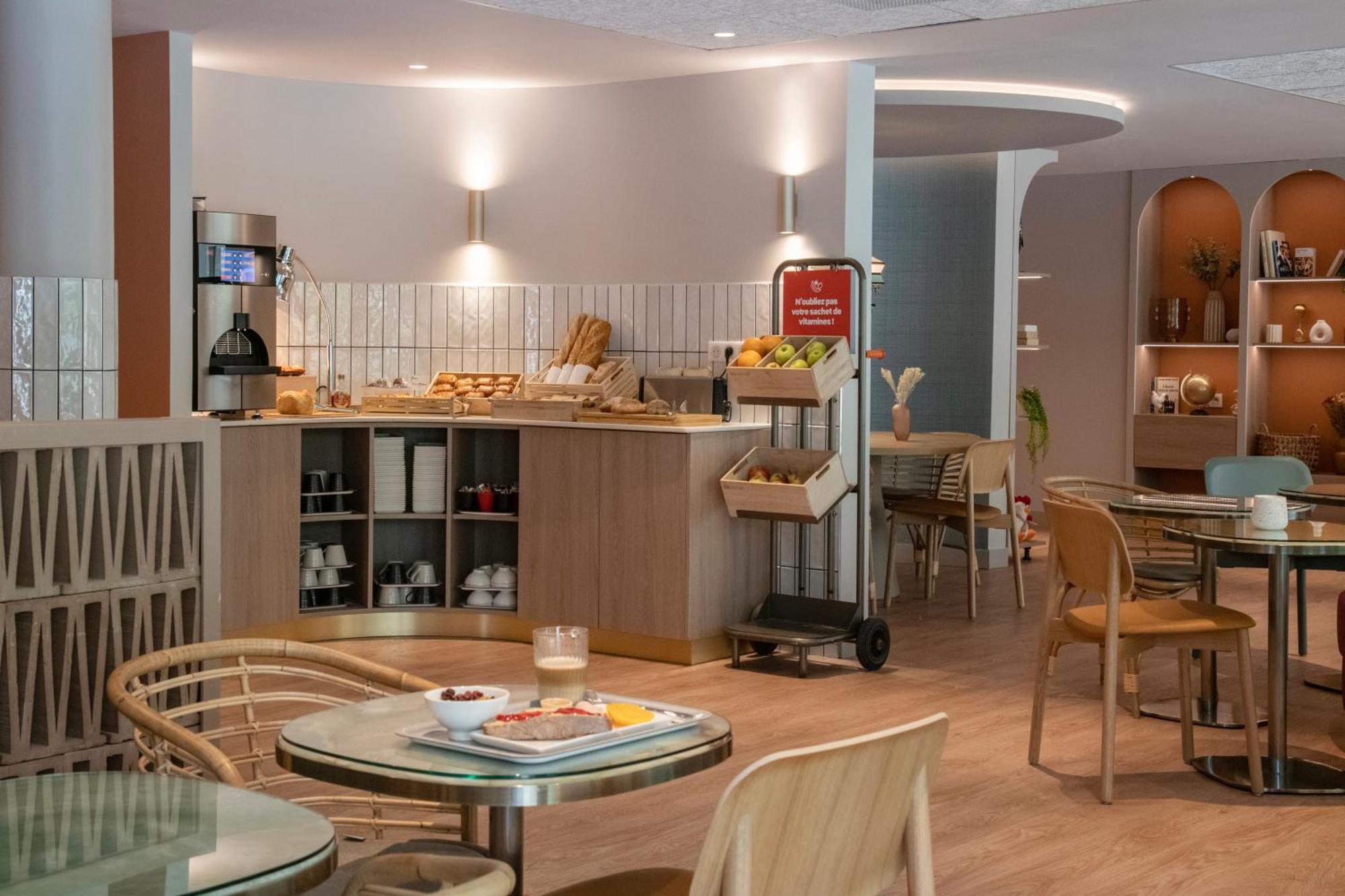 Ibis Golfe De Saint-Tropez Hotel โคโกแล็ง ภายนอก รูปภาพ