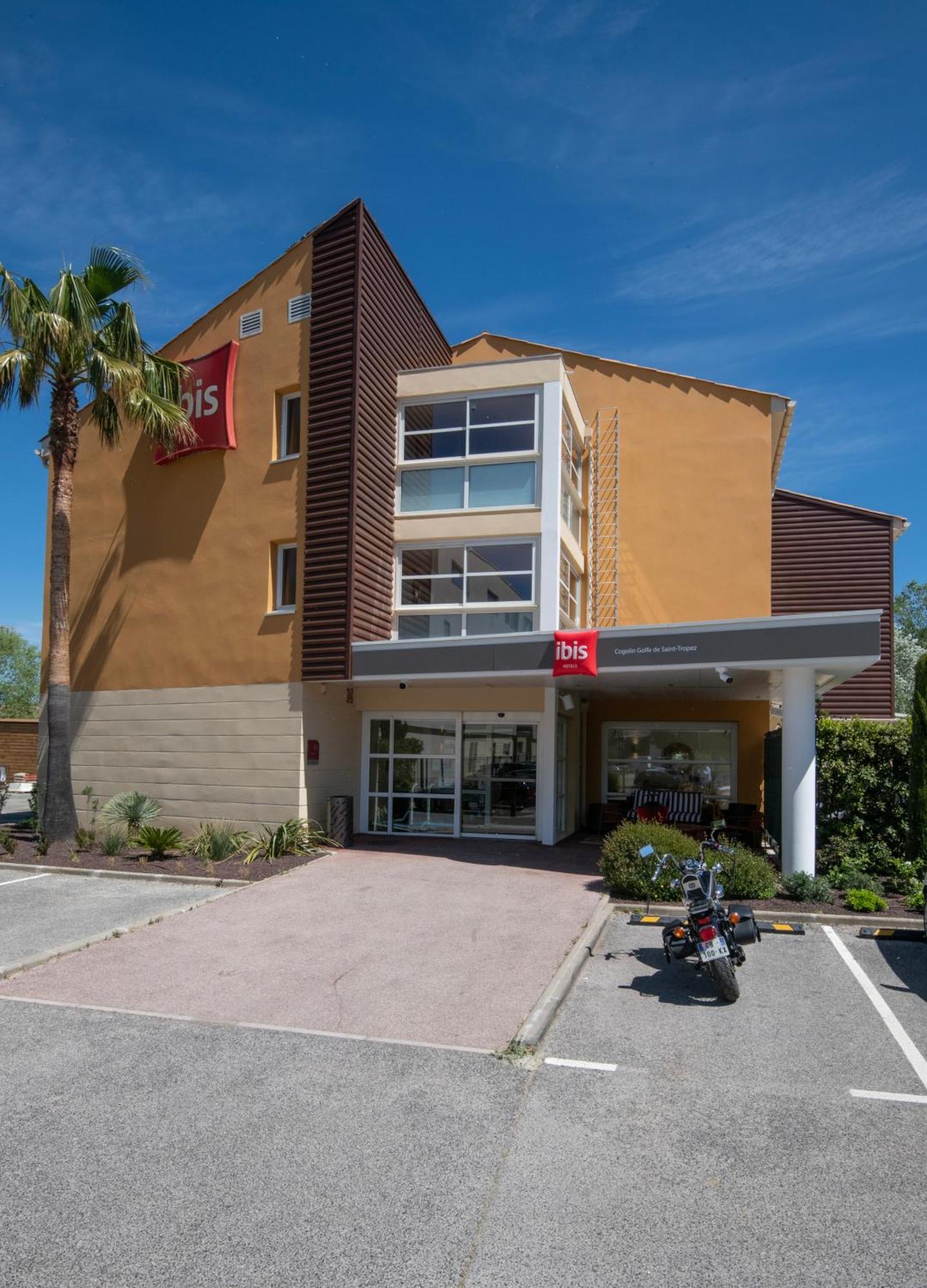 Ibis Golfe De Saint-Tropez Hotel โคโกแล็ง ภายนอก รูปภาพ