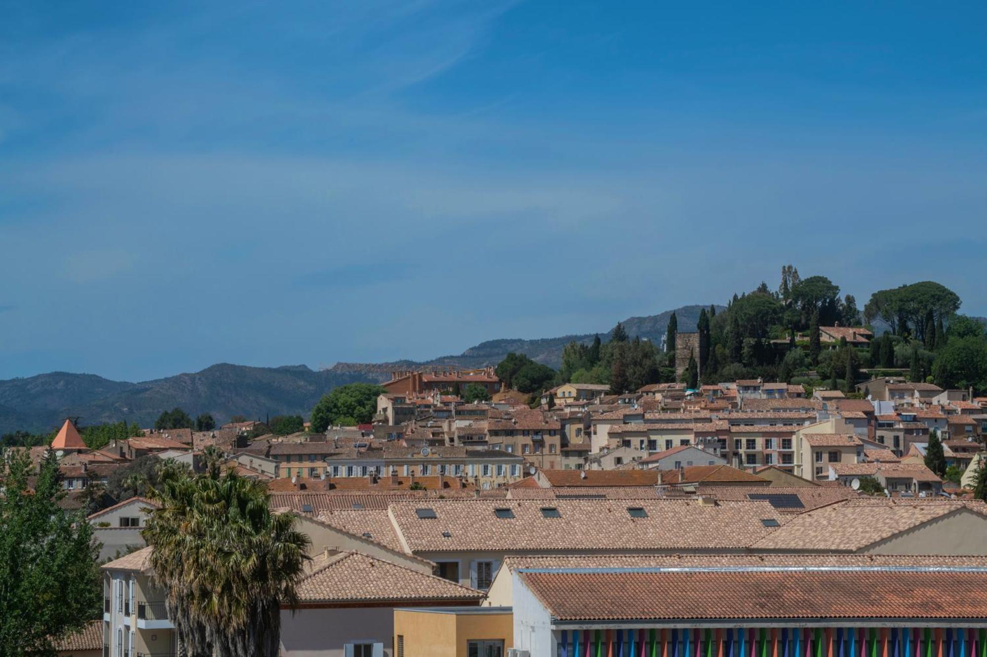 Ibis Golfe De Saint-Tropez Hotel โคโกแล็ง ภายนอก รูปภาพ