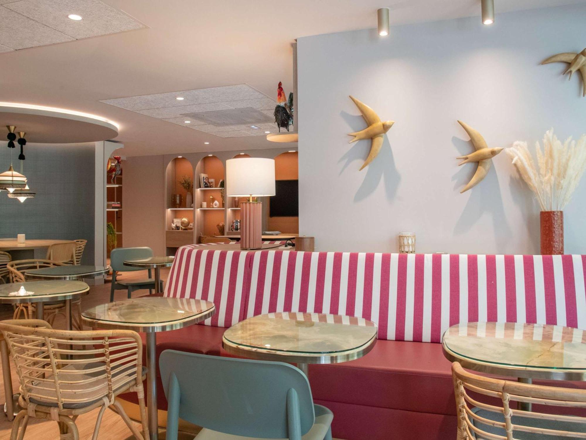 Ibis Golfe De Saint-Tropez Hotel โคโกแล็ง ภายนอก รูปภาพ