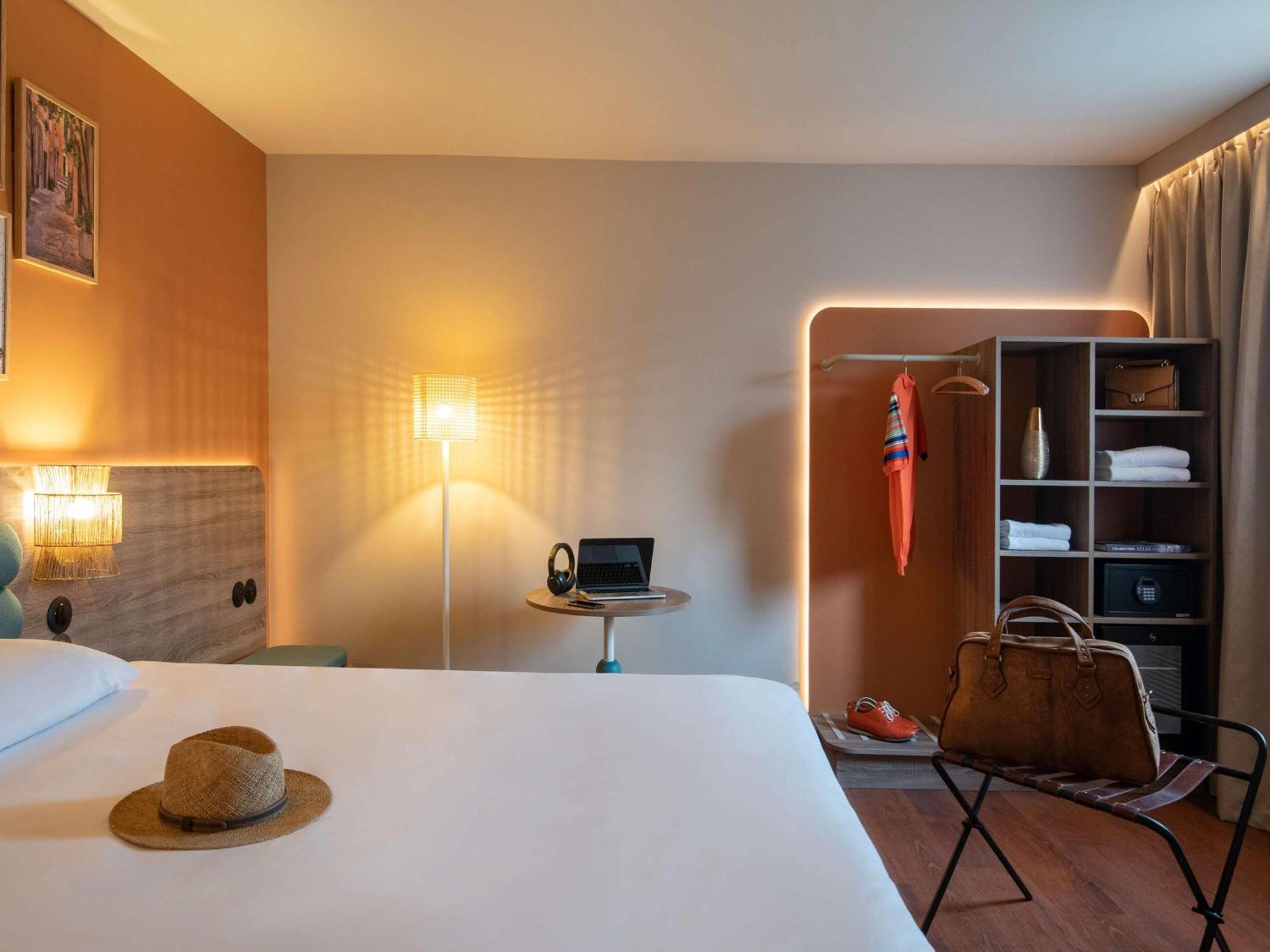 Ibis Golfe De Saint-Tropez Hotel โคโกแล็ง ภายนอก รูปภาพ