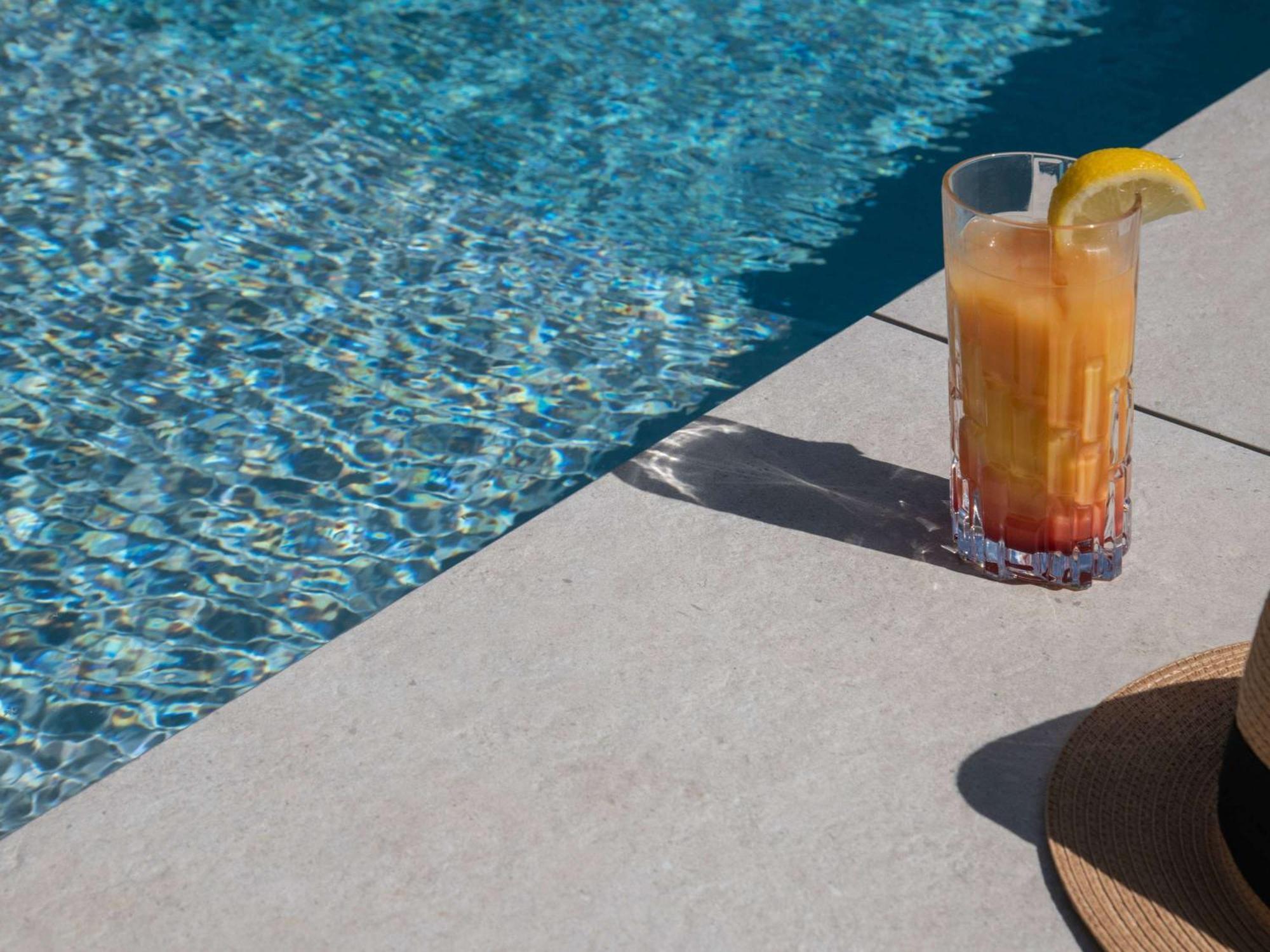 Ibis Golfe De Saint-Tropez Hotel โคโกแล็ง ภายนอก รูปภาพ