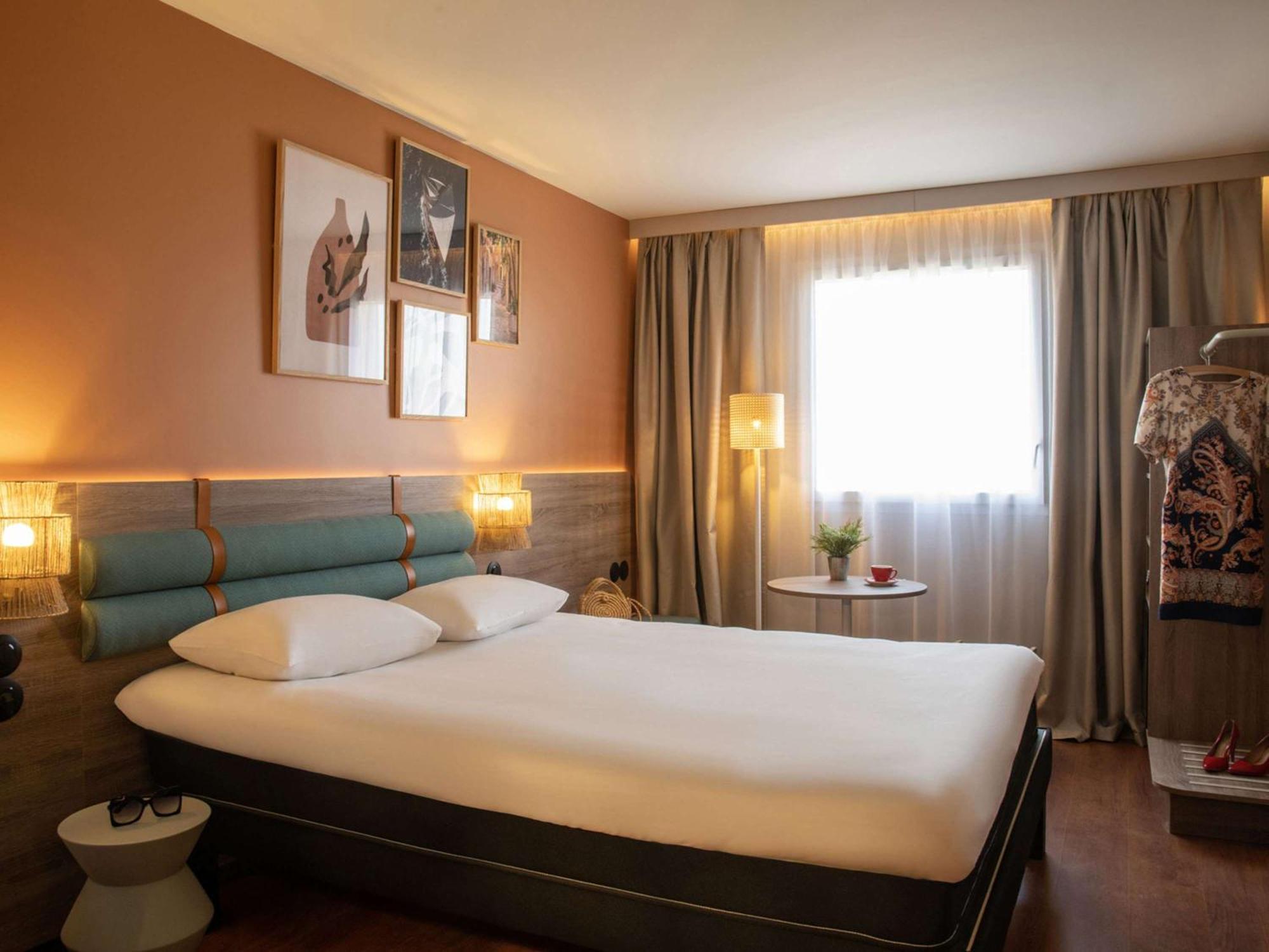 Ibis Golfe De Saint-Tropez Hotel โคโกแล็ง ภายนอก รูปภาพ